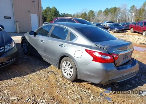 2017 Nissan Altima 2.5 S z USA, uszkodzony, nr VIN 1N4AL3APXHN307186